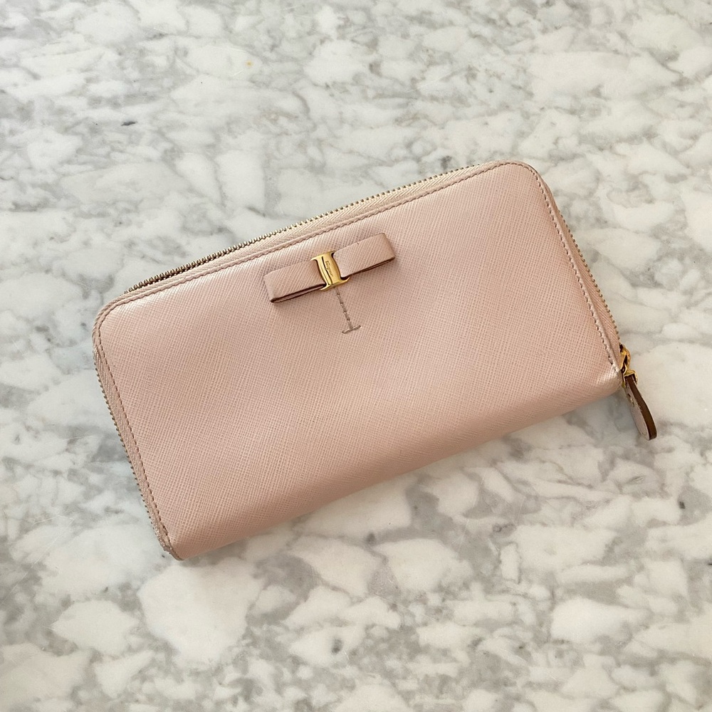 Blush pink Ferragmo long zippy wallet / Gold interior